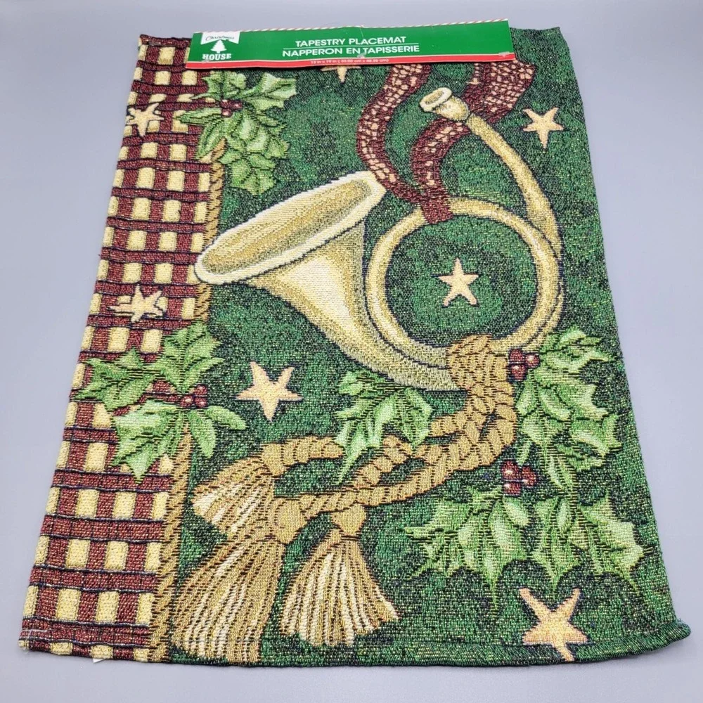 Christmas House Tapestry Placemat Horn Holiday Decor 13